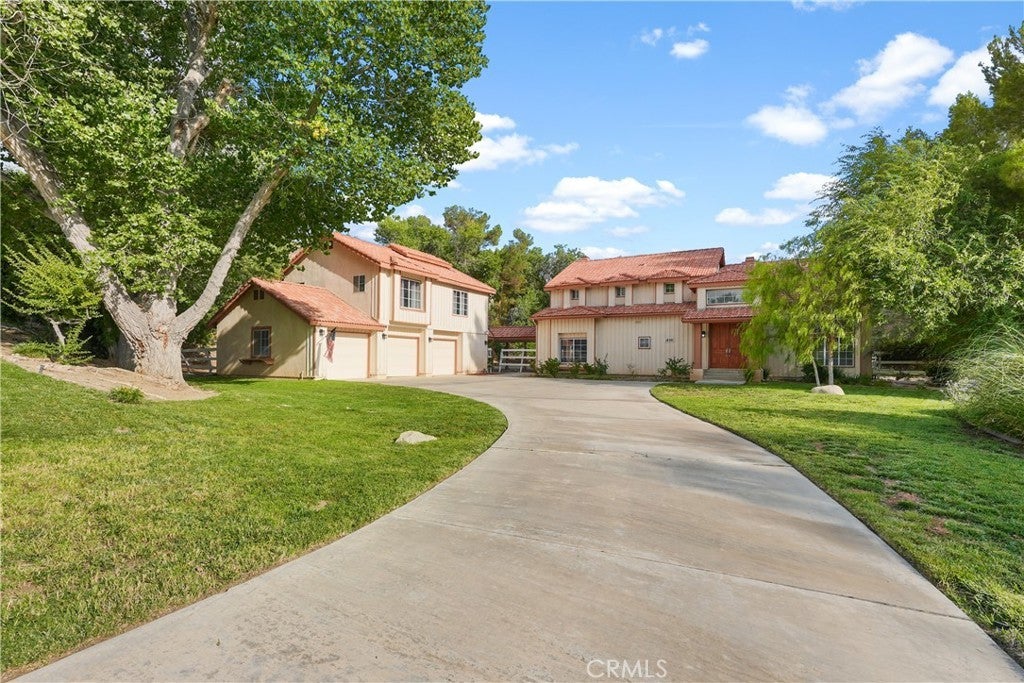 Photo of Listing #SR25177098