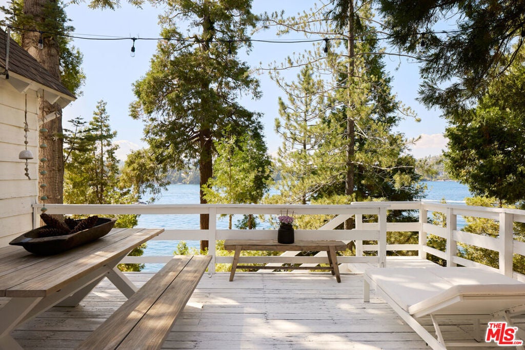 Photo of Listing #25570781