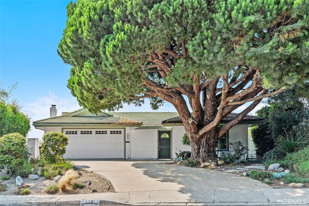 Photo of Listing #OC25178385