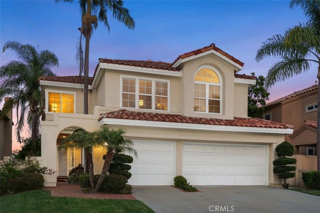 29522 Seriana, Laguna Niguel.