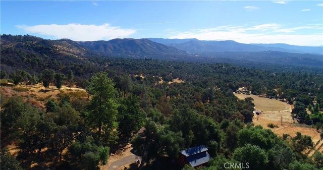 5712 Twin Oaks, Mariposa