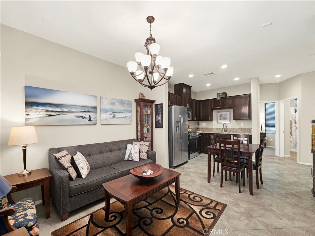 Photo of Listing #SR25178936