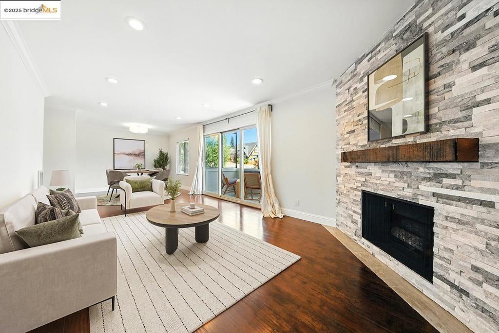 Photo of Listing #41107623