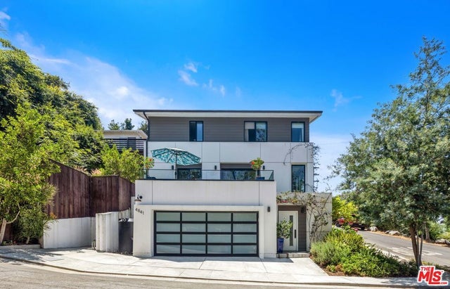 4841 Minden Place, Los Angeles