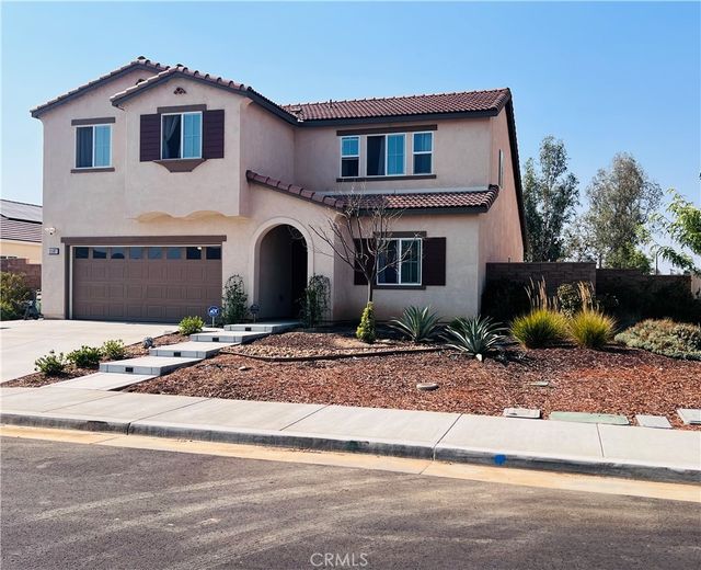 31381 Linden Flower Road, Winchester