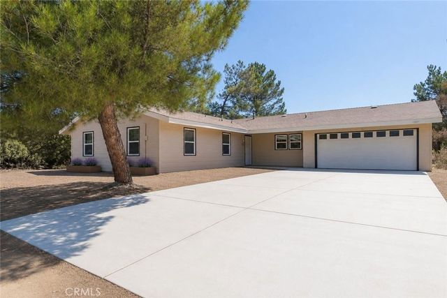 38855 Howard Road, Anza