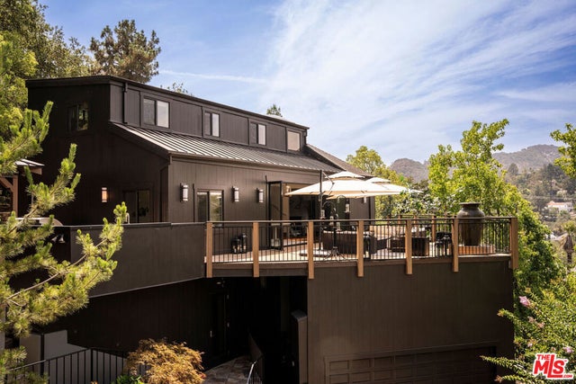 Listing photo for 3000 Cornwall Drive, Glendale, CA