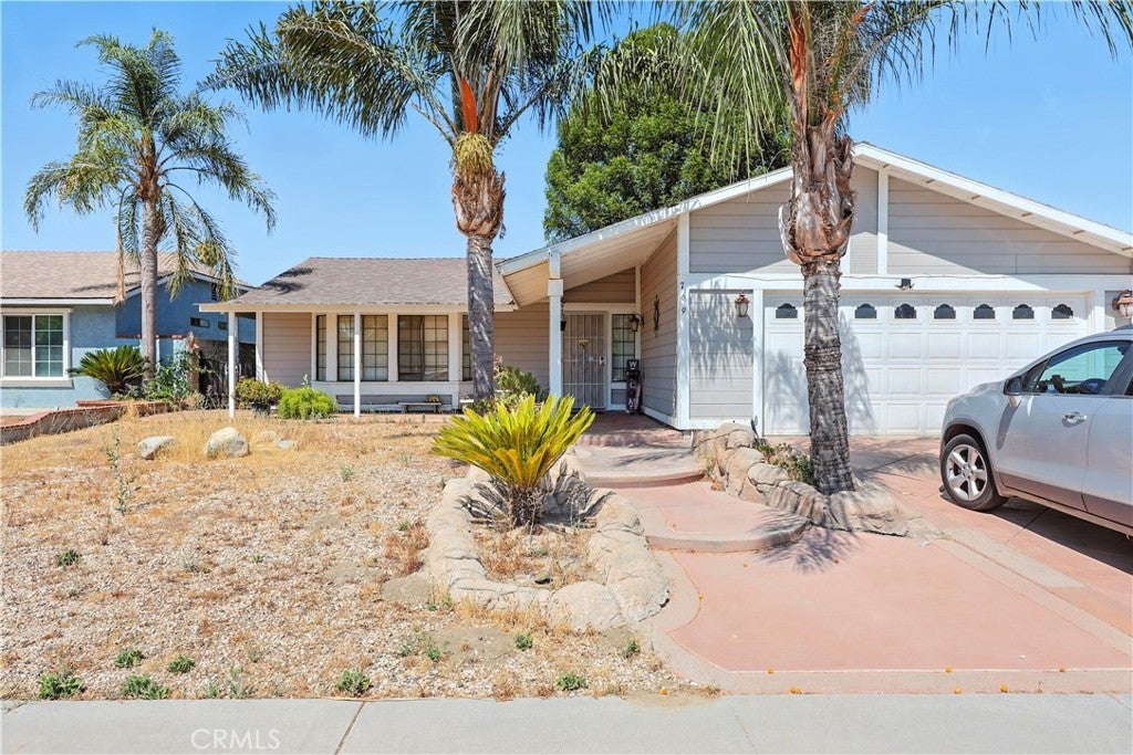 Photo of Listing #CV25180564