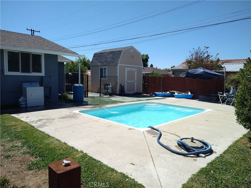 Photo of Listing #SB25180368