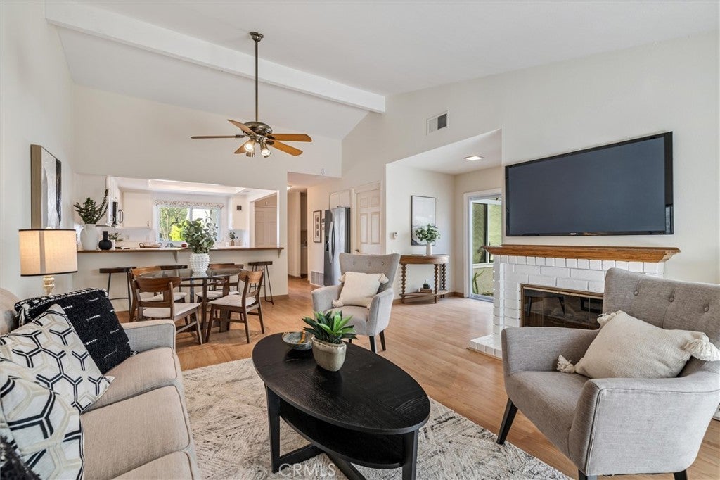 Photo of Listing #OC25180726