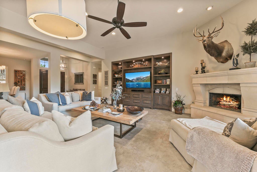 49347 Gila River Street, Indio