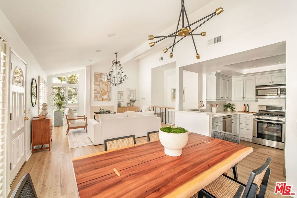 Photo of Listing #25577113