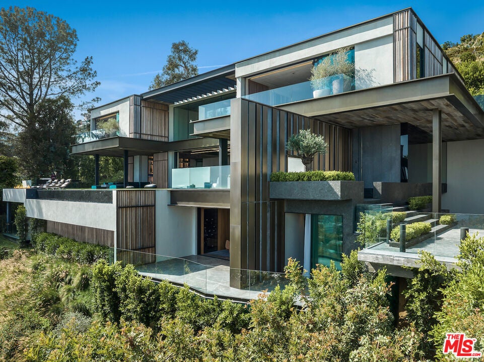 Photo of Listing #25575637