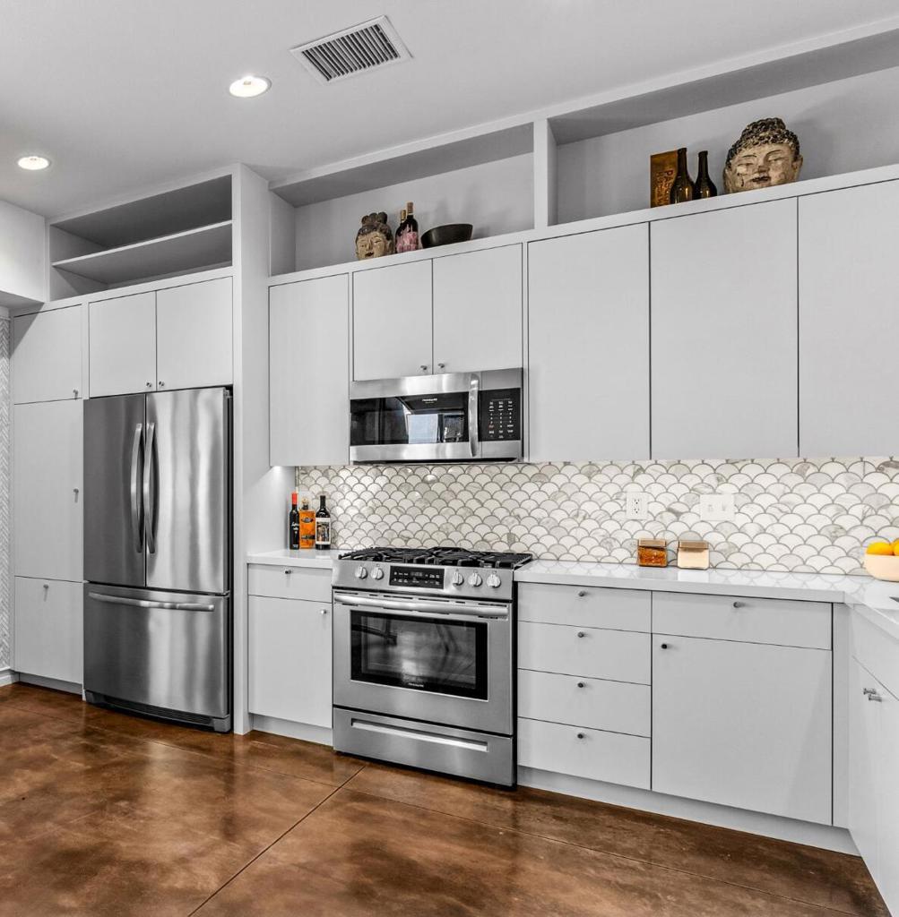 Photo of Listing #219133873PS