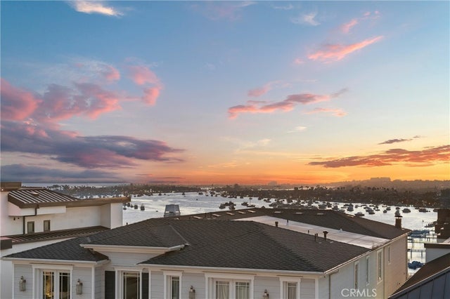 302 Carnation Avenue, Corona Del Mar