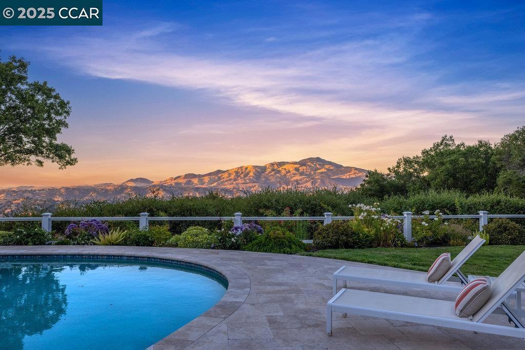 Photo of Listing #41107868