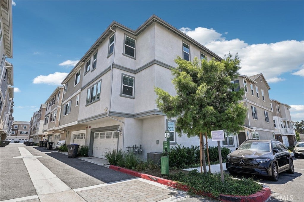 1040 N Anaheim Boulevard # 1, Anaheim