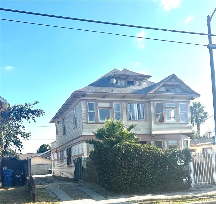 146 45th Street, Los Angeles