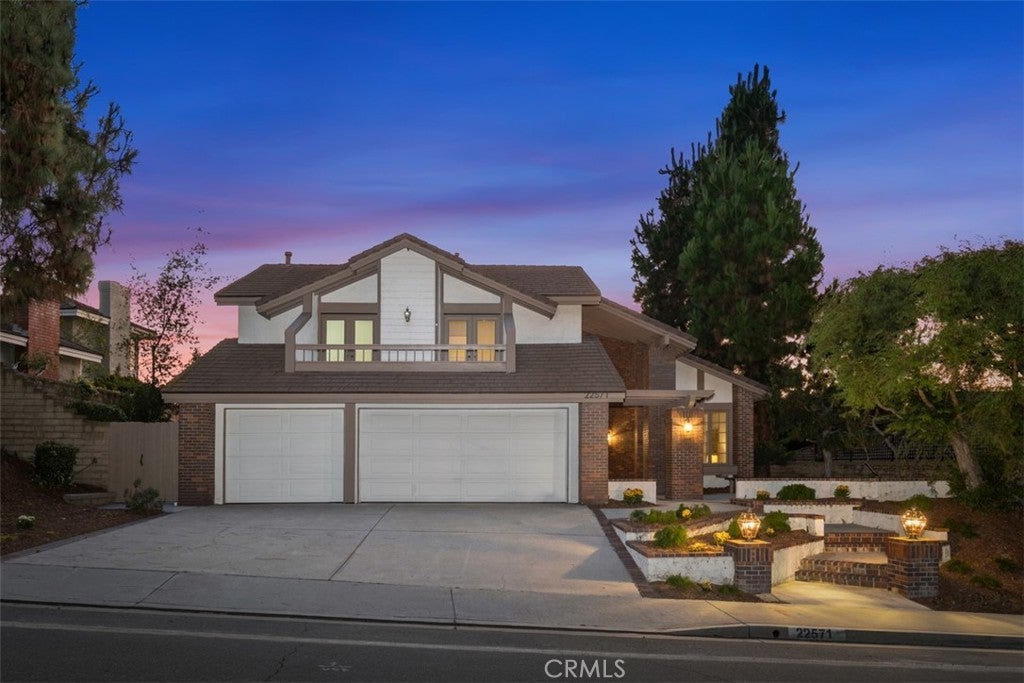 22571 Labrusca, Mission Viejo