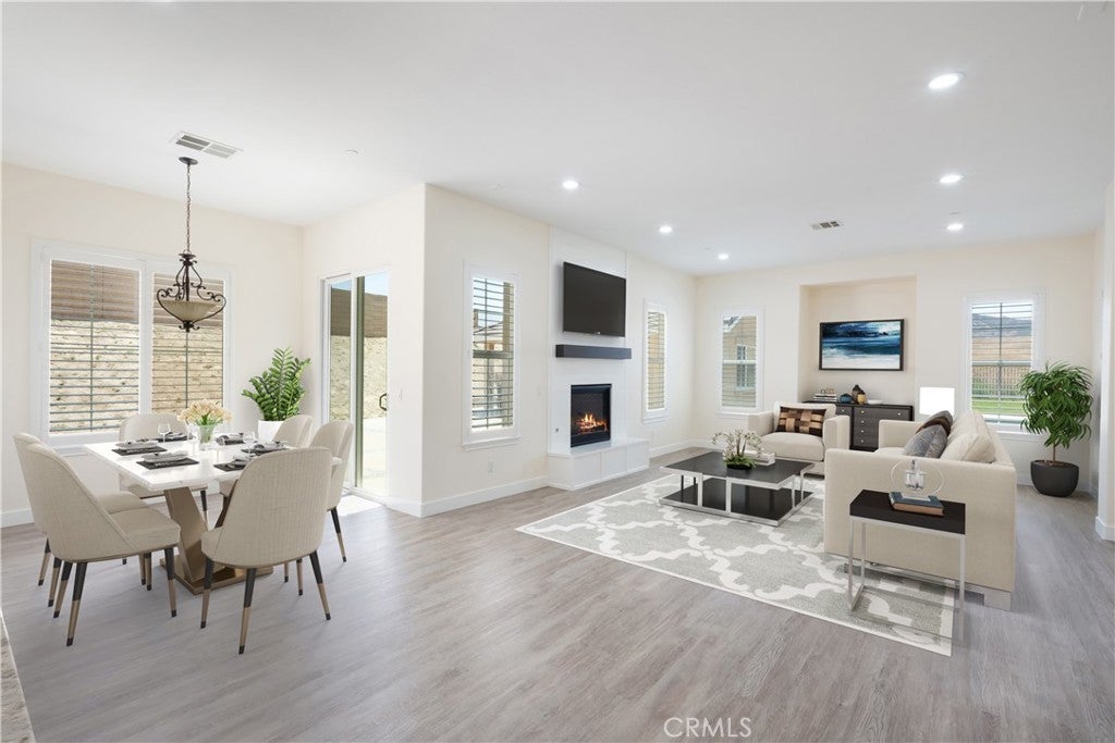 Photo of Listing #IG25182150