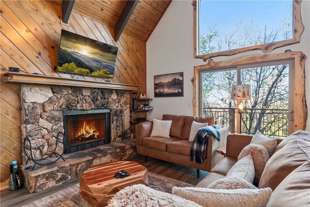 Photo of Listing #IG25182524