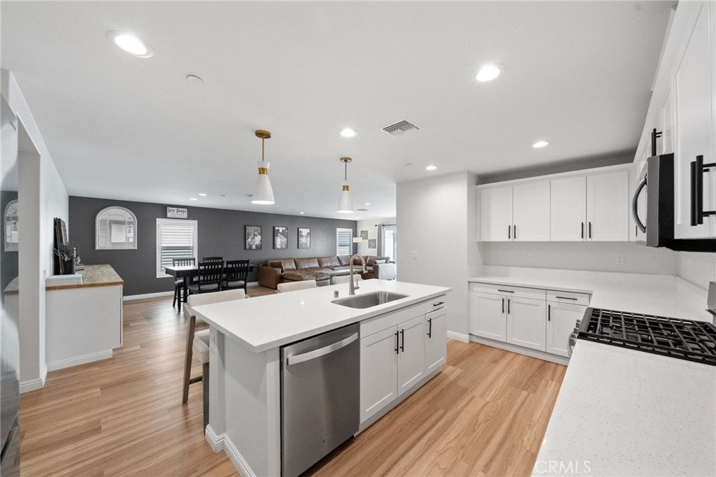 Photo of Listing #SW25179282