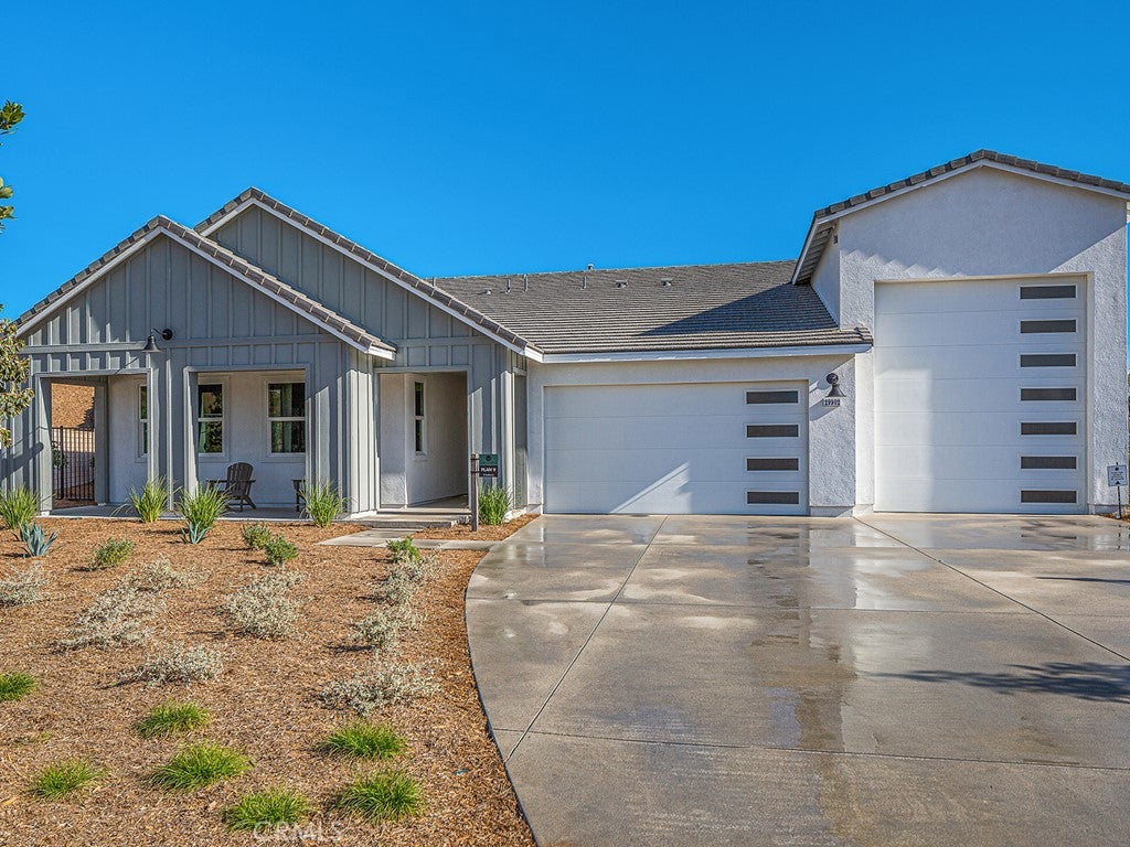 Photo of Listing #SR25178211