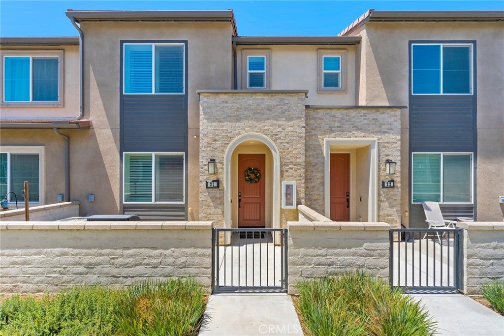 Photo of Listing #CV25181552