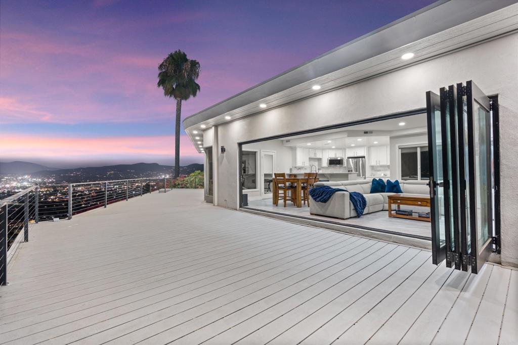 Photo of Listing #PTP2506209