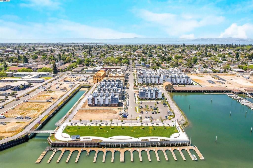 Photo of Listing #41108252