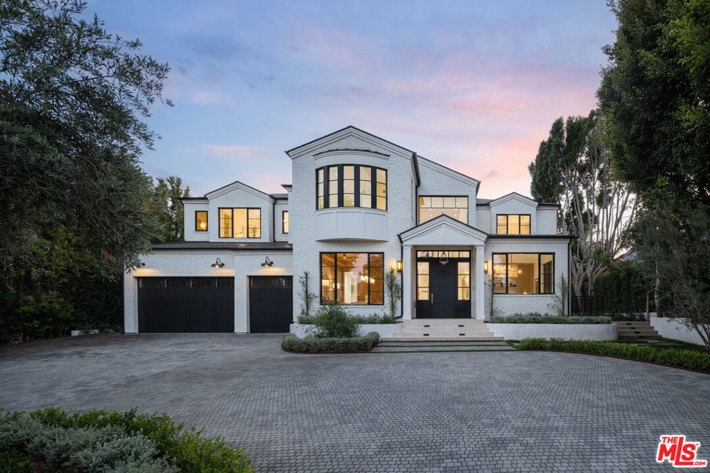 Photo of Listing #25578051