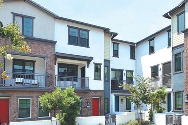 Photo of Listing #PW25185511