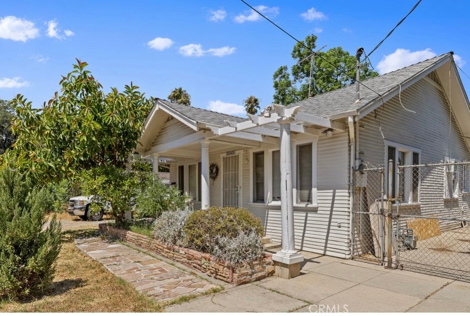 15945 Hart Street, Lake Balboa