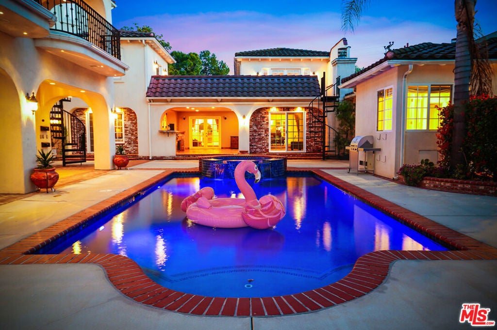 Photo of Listing #25580121