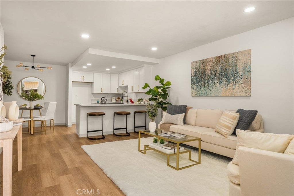 Photo of Listing #SW25186915