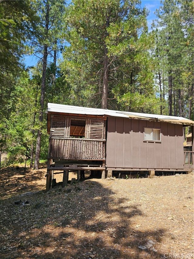 15824 Valhalla Drive, Oak Run