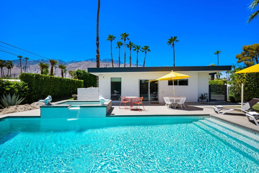 1965 Mcmanus Drive, Palm Springs