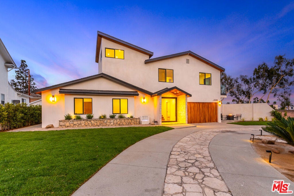 Photo of Listing #25580005