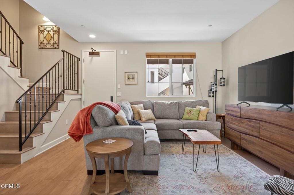 Photo of Listing #V1-31875