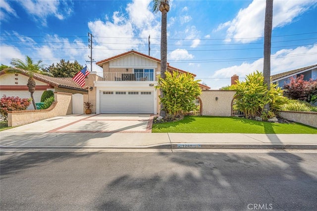 3260 Lilly Avenue, Long Beach