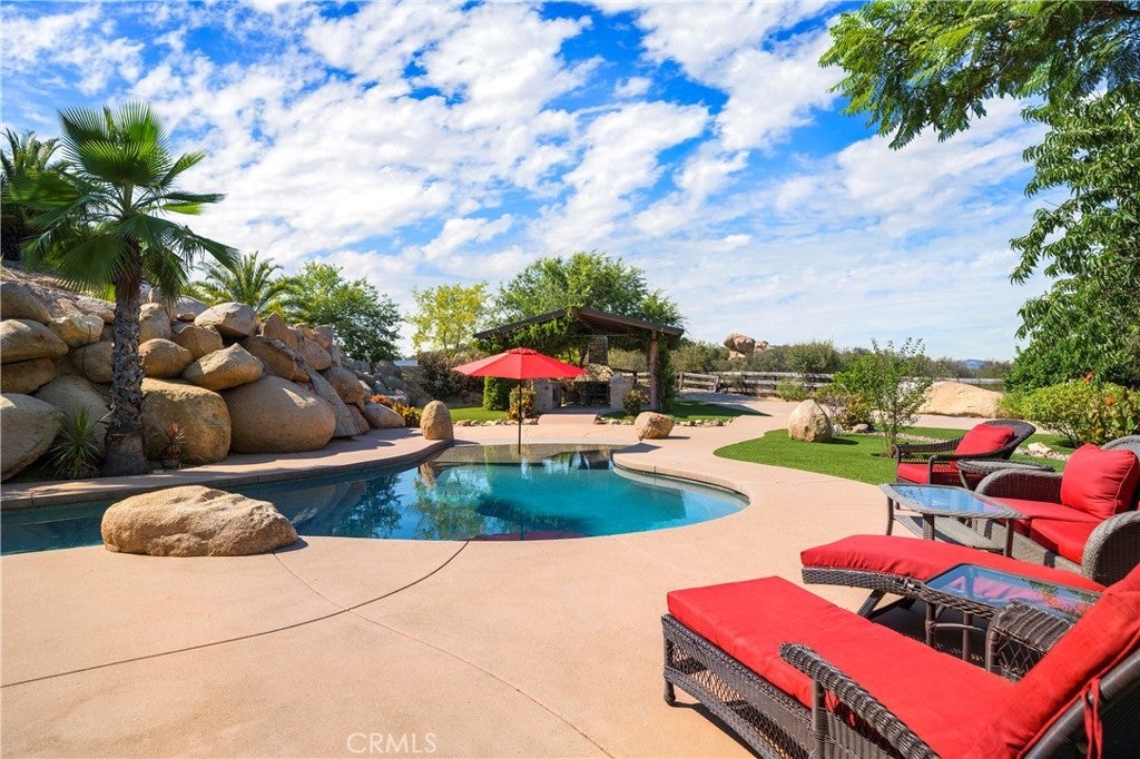 Photo of Listing #SW25180574