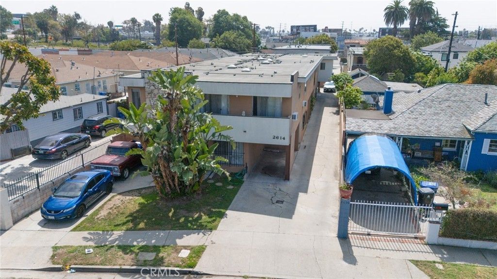 2614 S Garth Avenue, Los Angeles