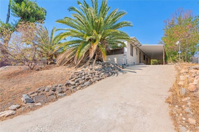 21491 Oak Street, Perris