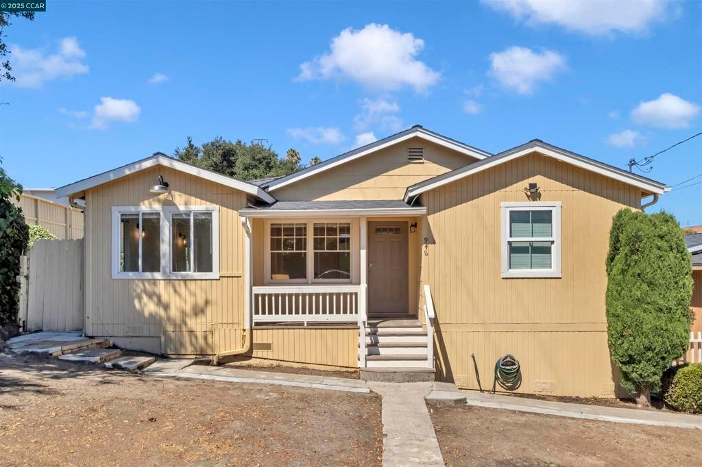 948 Jones Ave, Pinole