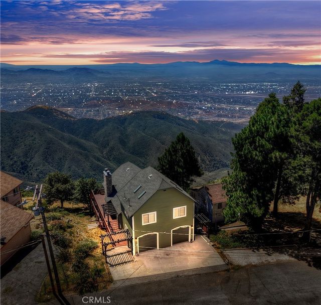 22665 Valley View Drive, Crestline