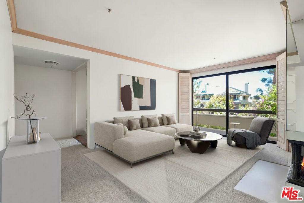 Photo of Listing #25581347