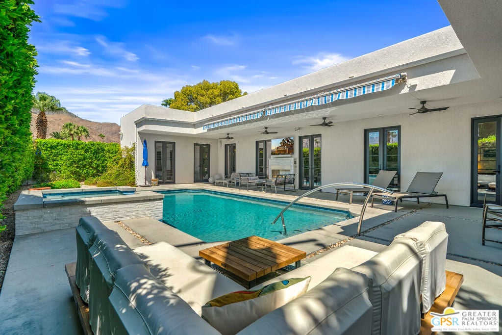 1411 Buena Vista Drive, Palm Springs