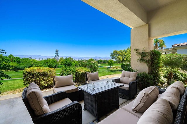 228 White Horse Trail, Palm Desert