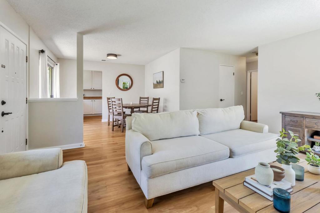 Photo of Listing #ML82018993