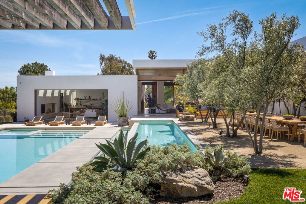 28837 Selfridge Drive, Malibu